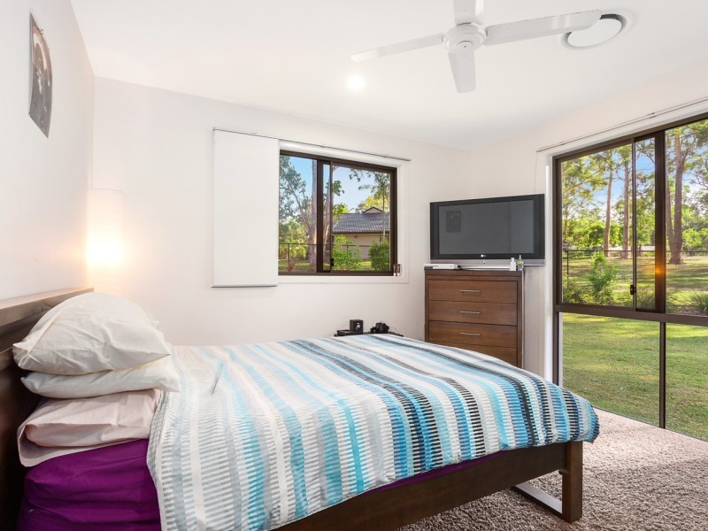 1/18 Woodlands Way, Parkwood QLD 4214