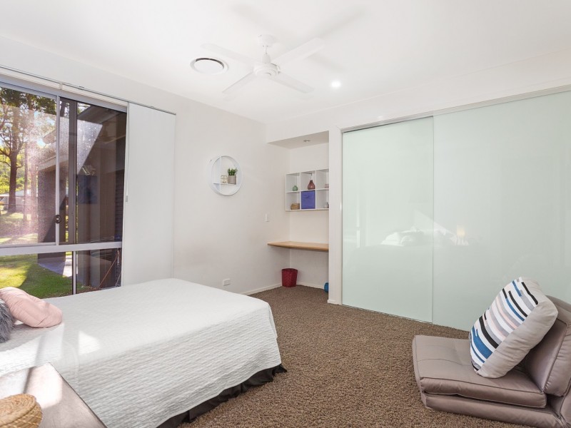 1/18 Woodlands Way, Parkwood QLD 4214