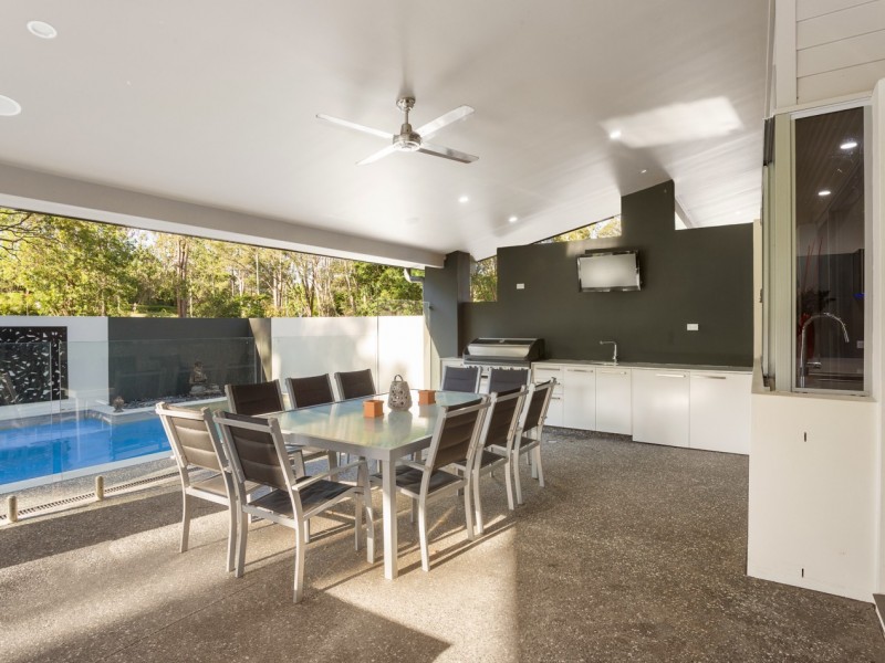 1/18 Woodlands Way, Parkwood QLD 4214