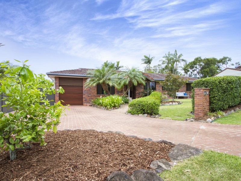 3 Nugent Court, Helensvale QLD 4212