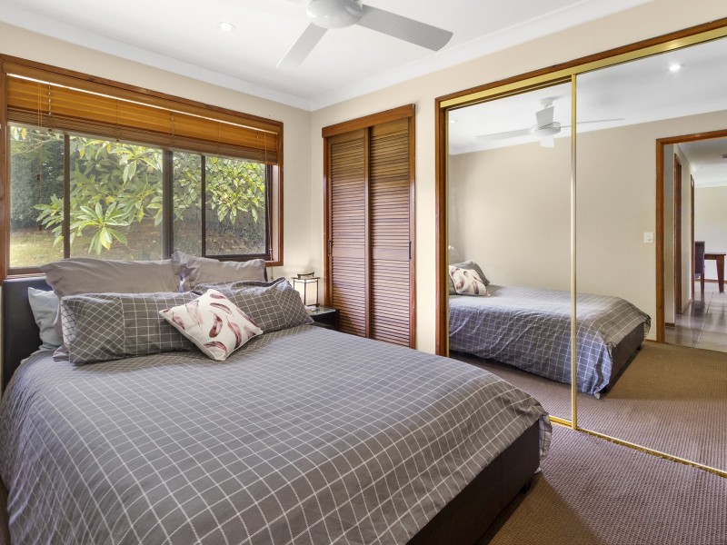 3 Nugent Court, Helensvale QLD 4212