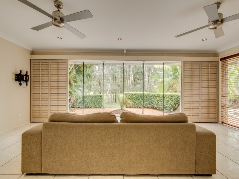 12 Timberlea Court, Helensvale QLD 4212