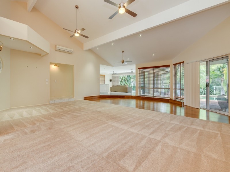 12 Timberlea Court, Helensvale QLD 4212