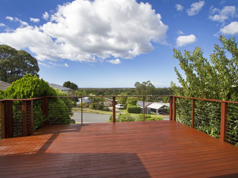 18 Tanunda Drive, Helensvale QLD 4212