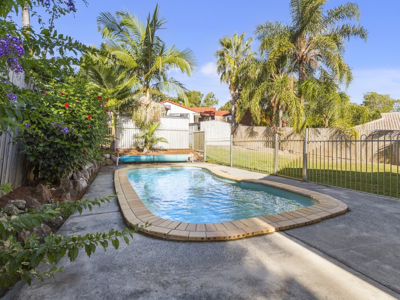 49 Stretton Drive, Helensvale QLD 4212