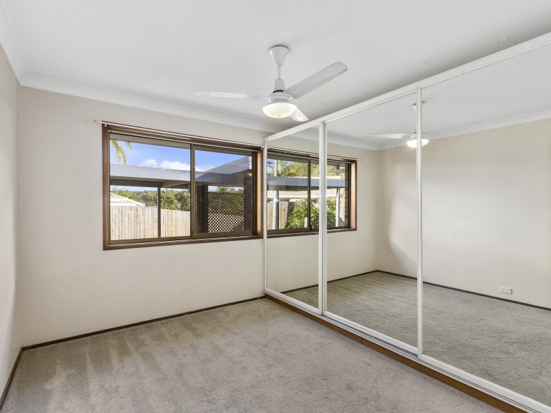 49 Stretton Drive, Helensvale QLD 4212