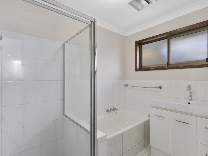 49 Stretton Drive, Helensvale QLD 4212