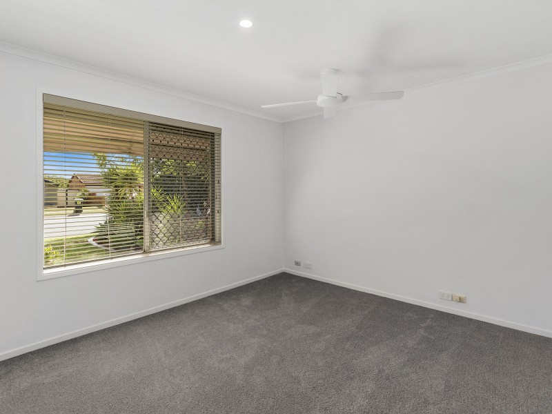 96 Parkes Drive, Helensvale QLD 4212
