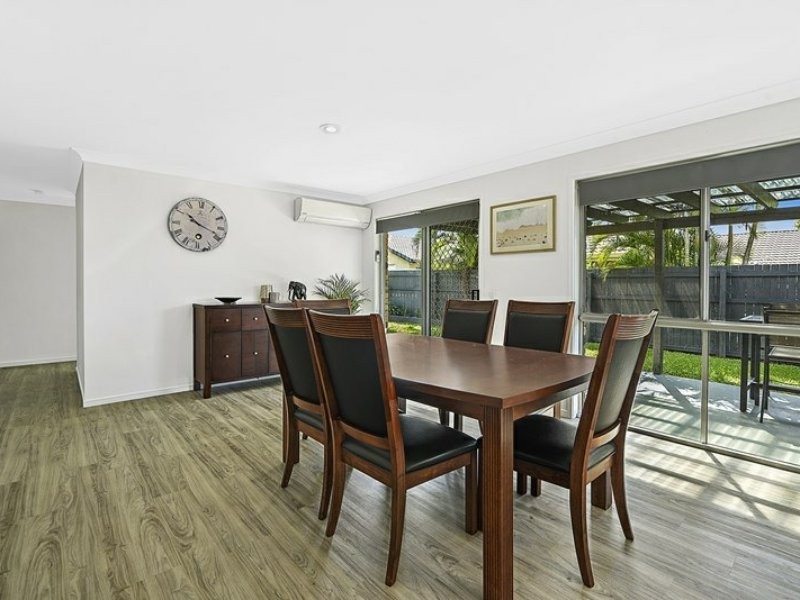 5 Rosswood Court, Helensvale QLD 4212