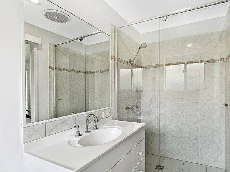 5 Rosswood Court, Helensvale QLD 4212