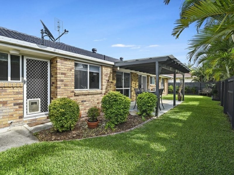 5 Rosswood Court, Helensvale QLD 4212