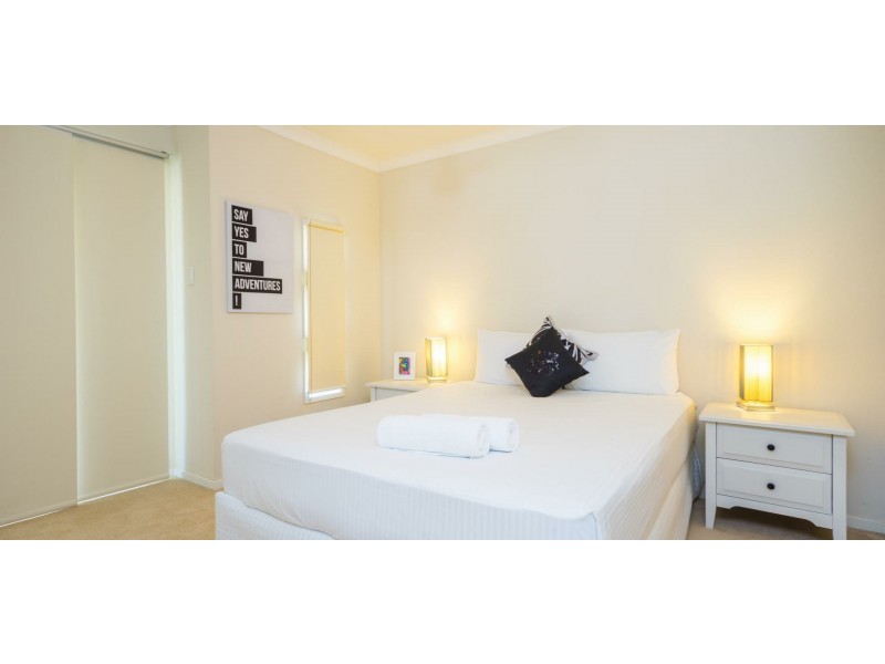 47 Coomera Court, Helensvale QLD 4212