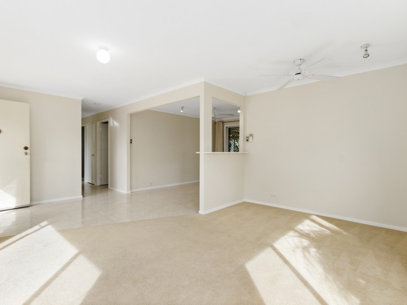 7 Batlow Court, Helensvale QLD 4212