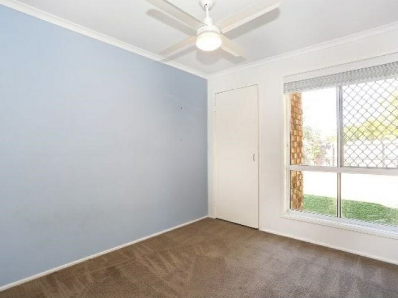 2/23 Chaplin Crescent, Oxenford QLD 4210