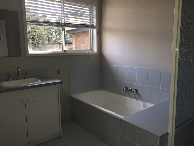 7 Rosedale Place, Helensvale QLD 4212