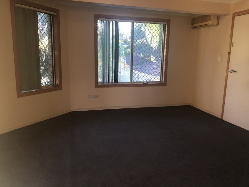 8/57 Worendo Street, Southport QLD 4215