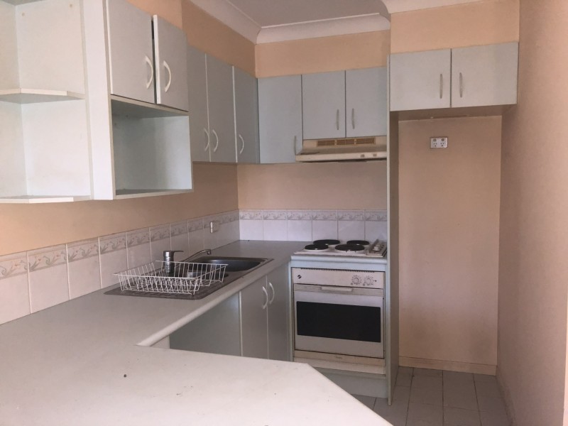 8/57 Worendo Street, Southport QLD 4215