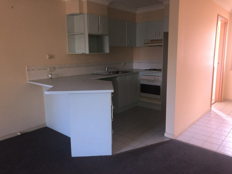 8/57 Worendo Street, Southport QLD 4215