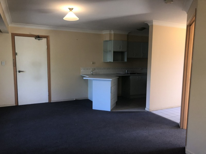 8/57 Worendo Street, Southport QLD 4215