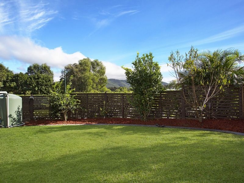 2 Nara Crescent, Oxenford QLD 4210