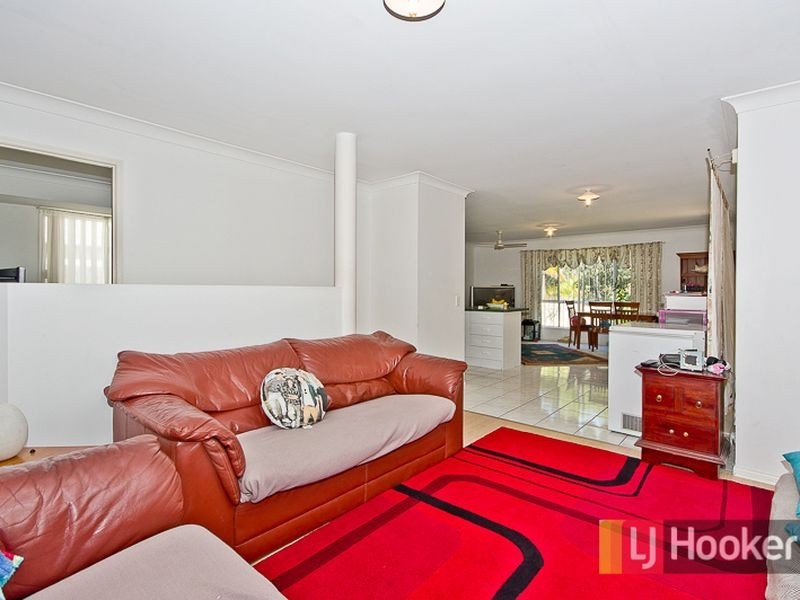 14 Cootharaba Drive, Helensvale QLD 4212