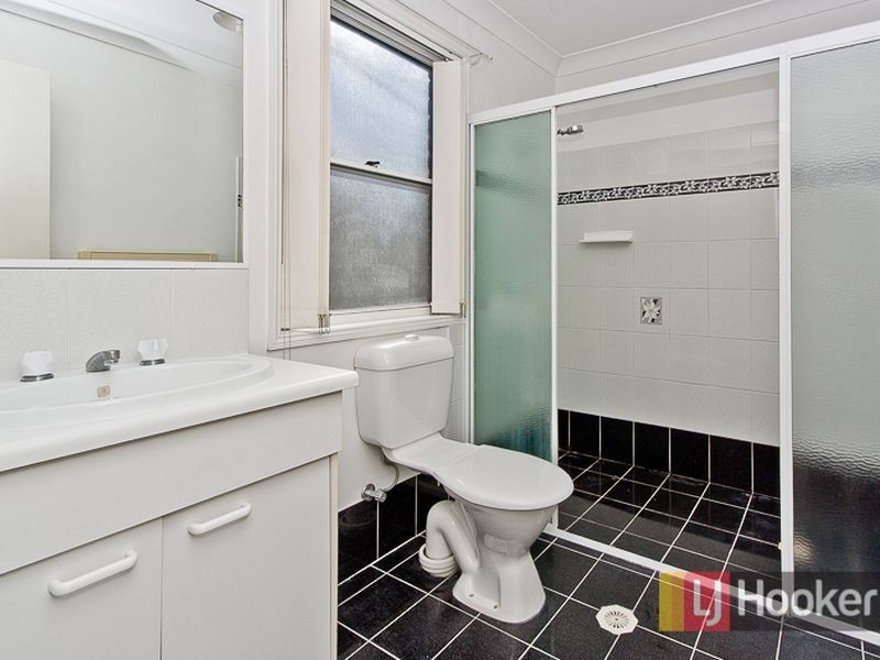 14 Cootharaba Drive, Helensvale QLD 4212