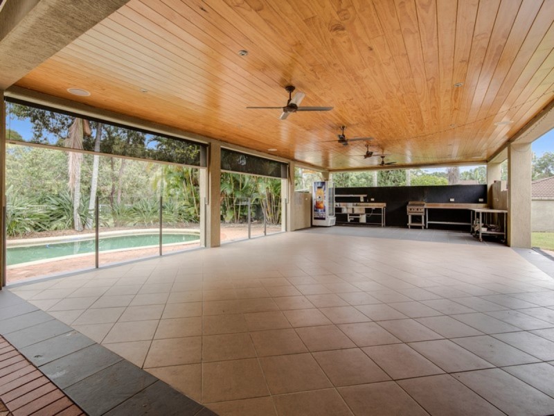 12 Timberlea Court, Helensvale QLD 4212