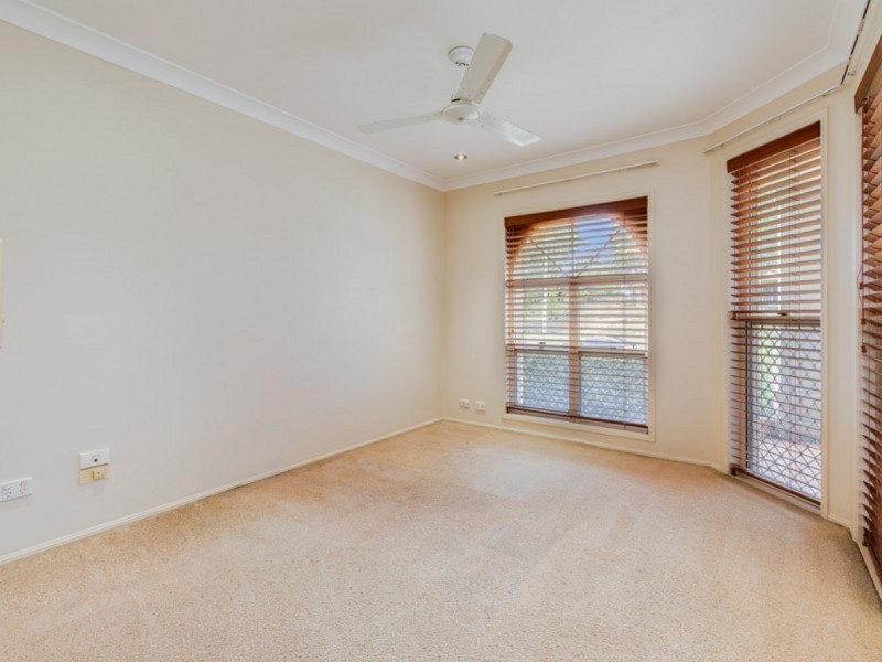 12 Timberlea Court, Helensvale QLD 4212