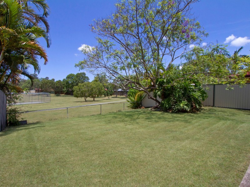 1/30 Chaplin Crescent, Oxenford QLD 4210