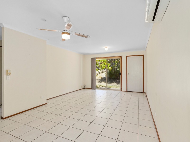 1/30 Chaplin Crescent, Oxenford QLD 4210