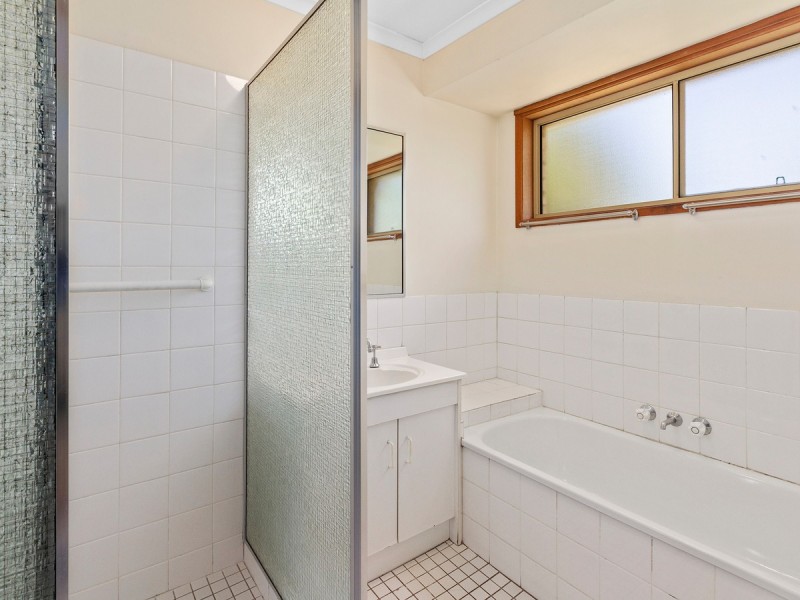 1/30 Chaplin Crescent, Oxenford QLD 4210