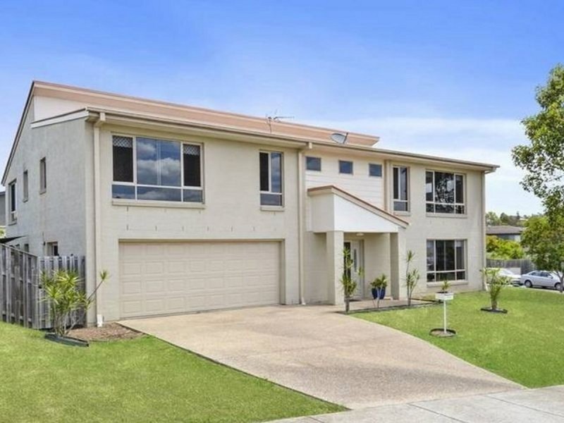 1/1 Ainsworth Street, Pacific Pines QLD 4211