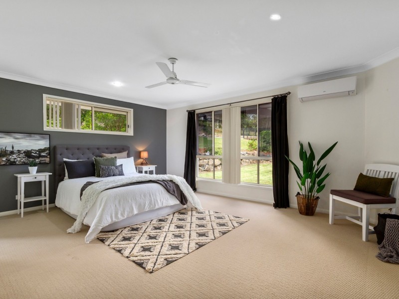 21 Pasture Place, Mount Nathan QLD 4211