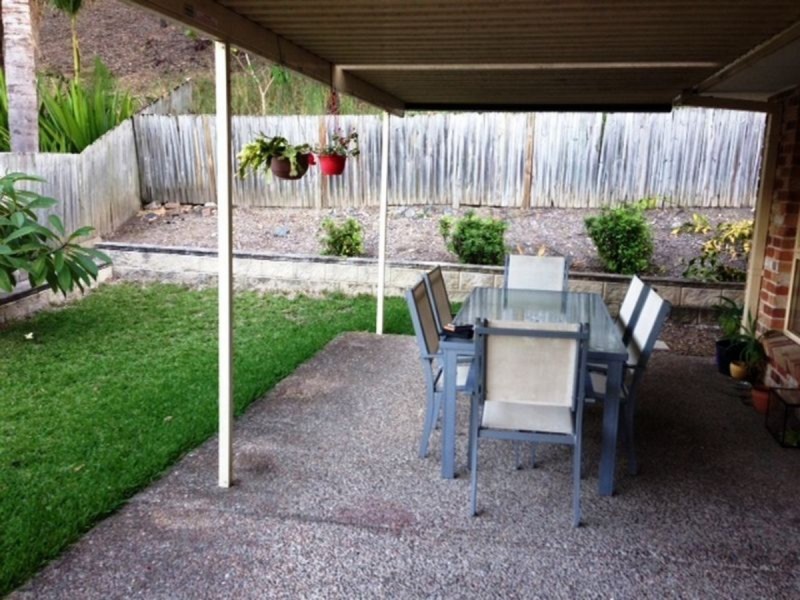10 Winslow Court, Oxenford QLD 4210