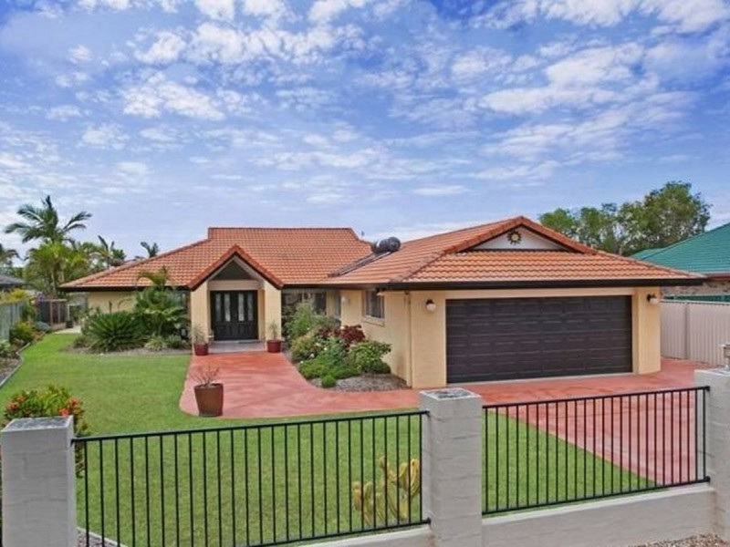 94 Monterey Keys Drive, Helensvale QLD 4212