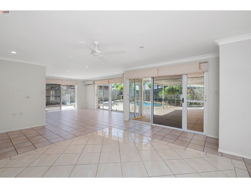 94 Monterey Keys Drive, Helensvale QLD 4212