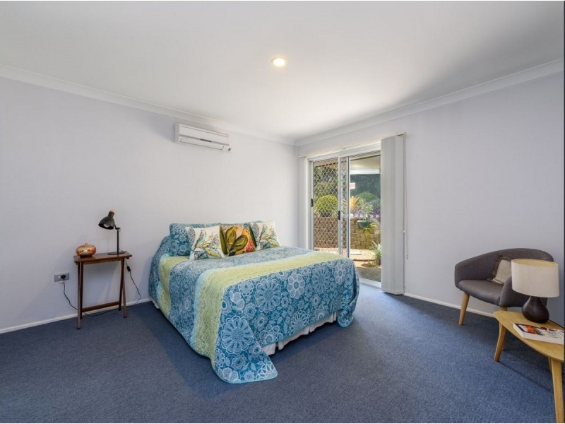 4 Corringle Close, Helensvale QLD 4212