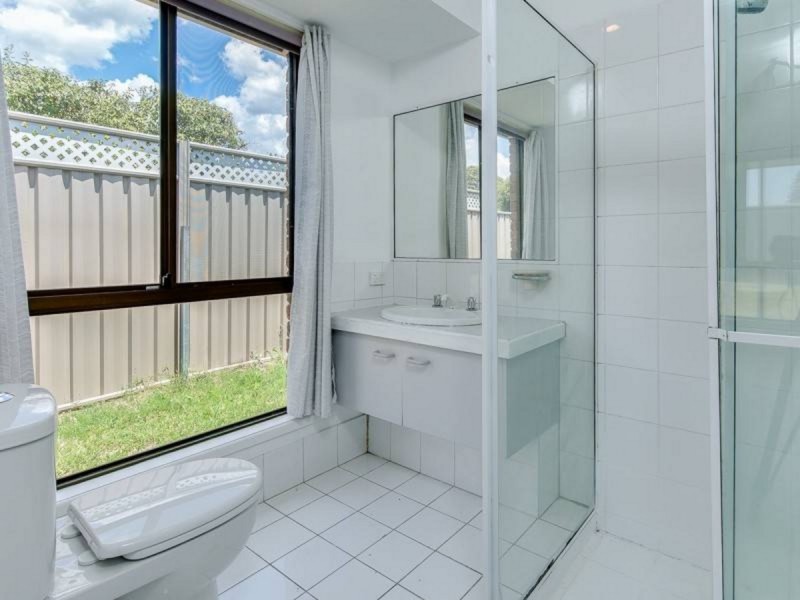 83 Parkes Drive, Helensvale QLD 4212