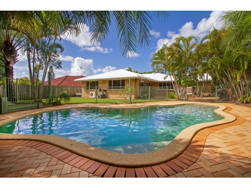 158 Mildura Drive, Helensvale QLD 4212