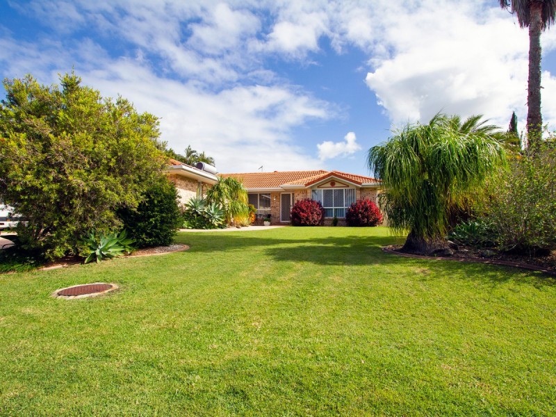 6 Creekview Street, Helensvale QLD 4212