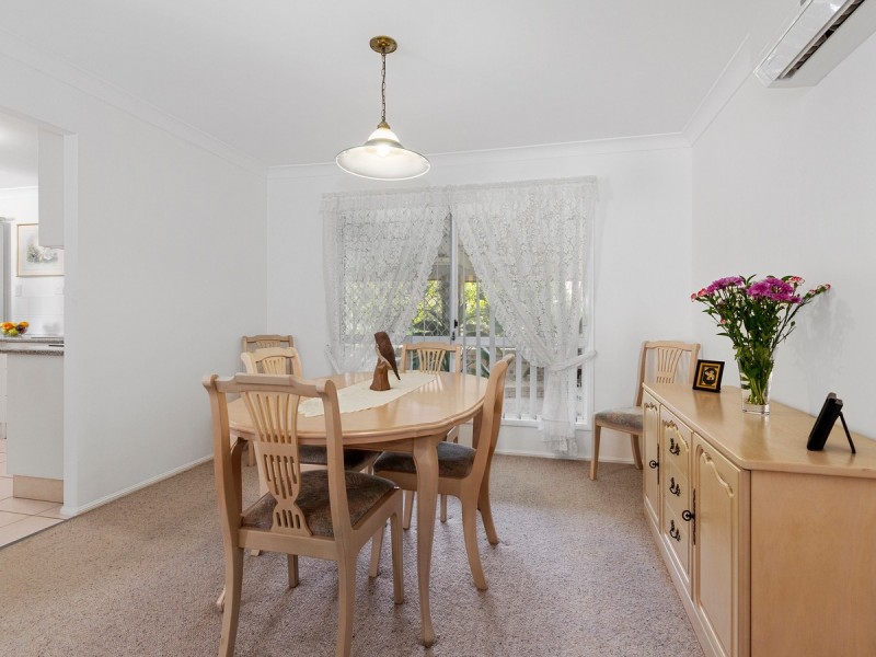 6 Creekview Street, Helensvale QLD 4212