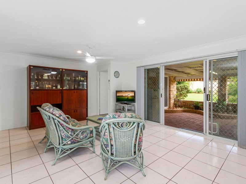 6 Creekview Street, Helensvale QLD 4212