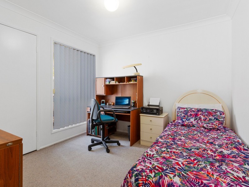 6 Creekview Street, Helensvale QLD 4212