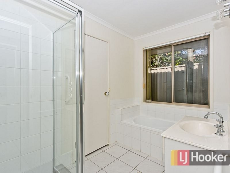 7 Fairhaven Court, Helensvale QLD 4212