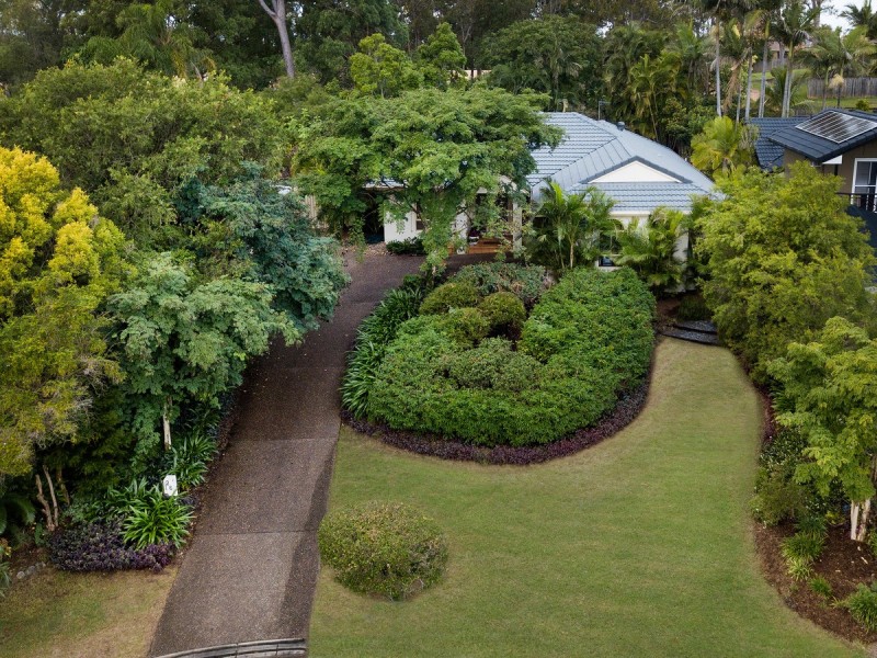 26 Edgeworth Place, Helensvale QLD 4212