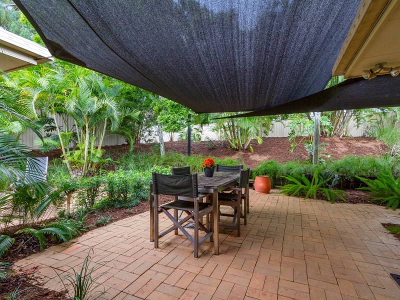 26 Edgeworth Place, Helensvale QLD 4212