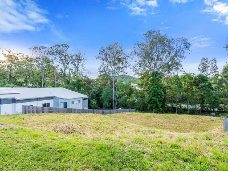 11 Joshua Place, Oxenford QLD 4210