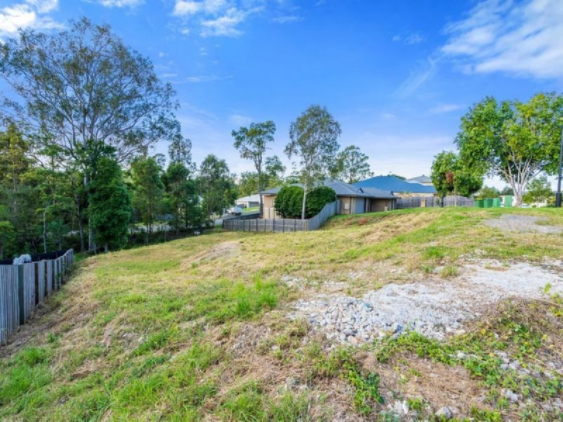 11 Joshua Place, Oxenford QLD 4210