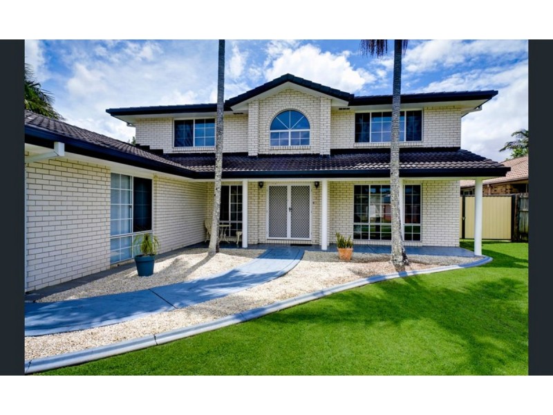 7 Lakewood Court, Helensvale QLD 4212