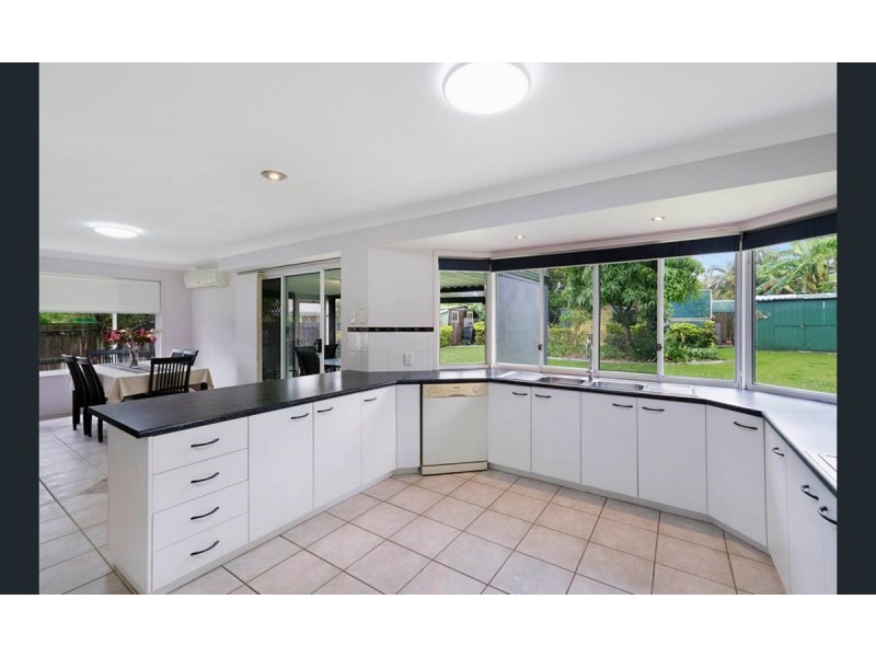 7 Lakewood Court, Helensvale QLD 4212